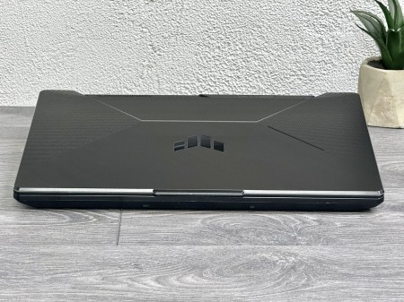 Asus TUF F15 FX506H 5